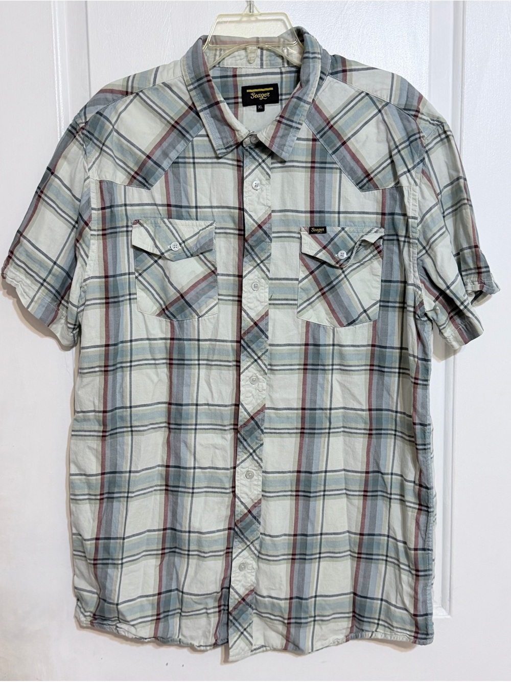 Seager Short-Sleeve Plaid Button-Down Shirt in Cream and Blue xl